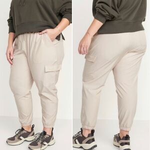 Old Navy Ivory Extra High Waisted StretchTech Cargo Jogger Pants Plussize 3X